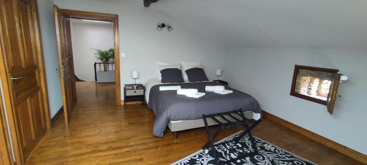 Domaine Les Garrigues Bed and Breakfast Puygaillard-de-Quercy Εξωτερικό φωτογραφία